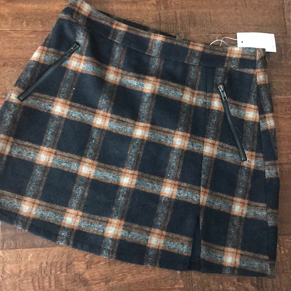 Plaid skirt